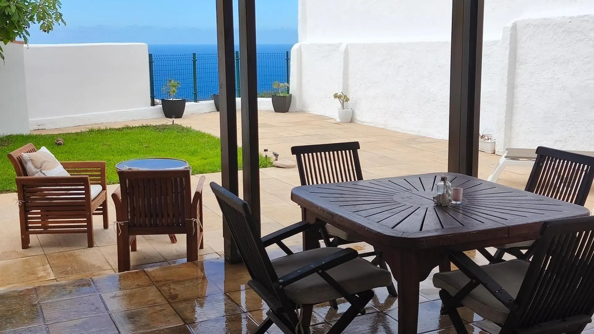 בית נופש הוילה איקוד דה לוס וינוס Casa Teide
